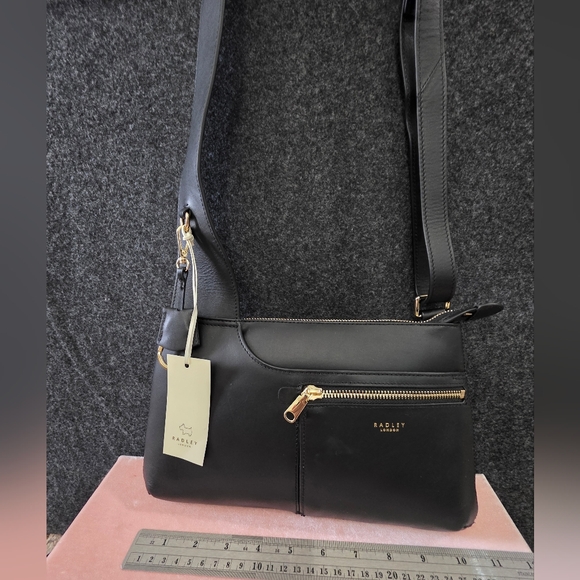Radley London Black Crossbody Bag - Picture 3 of 9
